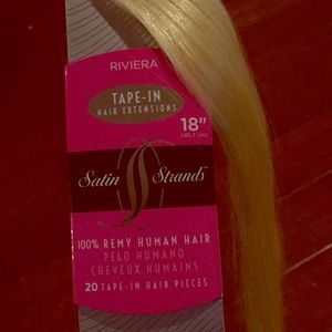 Tape-in hair extensions. 18” Light Blonde. NEW!